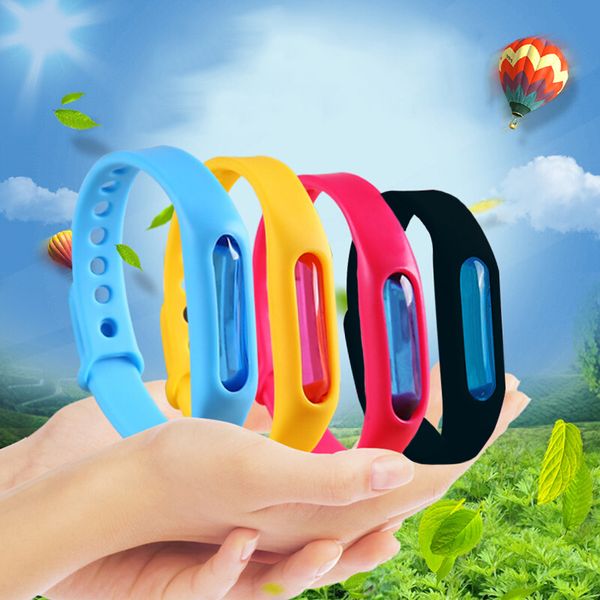 Pulsera repelente de mosquitos para niños Control de plagas Pulsera de silicona Planta Aceite esencial Cápsula Banda Asesino Insecto impermeable Insecto para niños Adultos Viajes al aire libre