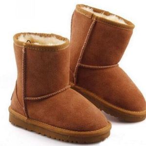 Hot Kids Classic Australia Snow Boots Designer Girls Boys Winter Furry Boots Unisex Korte middenkalf Boot Kind Warmschoenen groot formaat 21-35