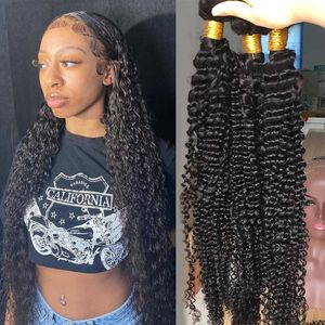 Hot Lace Wigs Deep Wave Bundles Cheveux Bouclés Femmes Noires Humaines 30 Pouces 1 3 4 Eau Brésilienne 221216