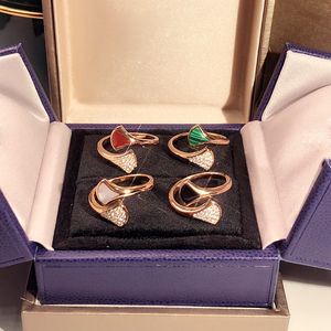 HOT Dames ringen shell zwarte agaat malachiet Persoonlijkheid mode Superieure kwaliteit Rode agaat Luxe rose gouden ring S925 Sterling Zilver