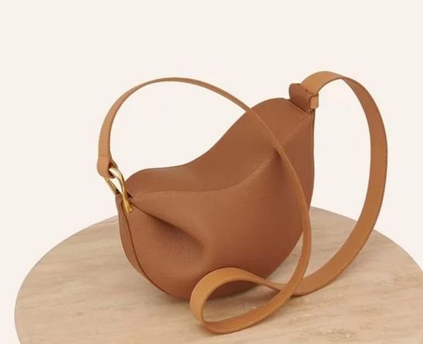 Hot Luxury Designer Handsel Homen Mujeres Media Moon bolso Crossbody Bags Fashion Paris Baguette Zip Hobo Purse Smooth Smooth Leather Shopping Wedding Bag