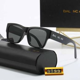 Hot Luxury Designer Gafas de sol B Marca para hombres y mujeres Pequeño marco exprimido Viajando Premio UV 400 Gafas de sol polarizadas de alta calidad con caja