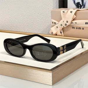 Gafas de sol de diseñador de lujo para hombre y mujer, gafas de sol rectangulares Miu, gafas de diseñador unisex, gafas de sol de playa, montura retro, diseño de lujo UV400, bonito regalo, muy bueno