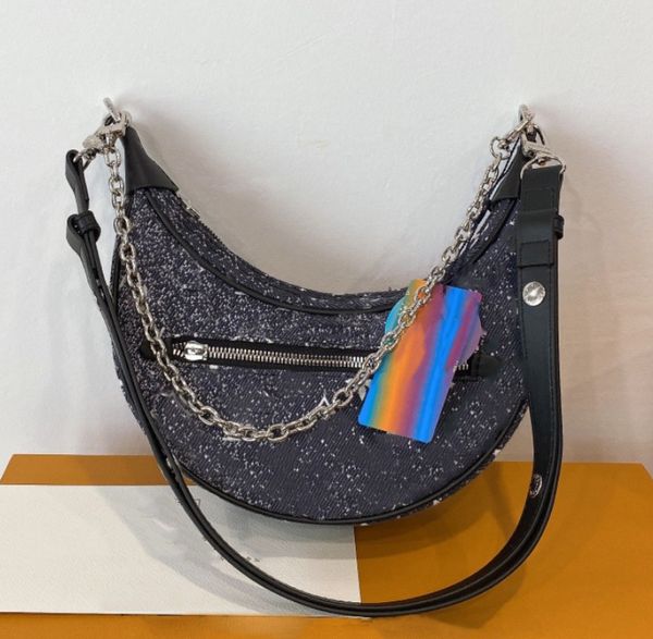 Diseñador de lujo caliente Mujeres Bolso de hombro Monedero Elegante Cadenas de media luna Hobos Crossbody Bolsos Banquete Compras Boda Ocio Paquete de negocios Bolsa 21 * 11 cm