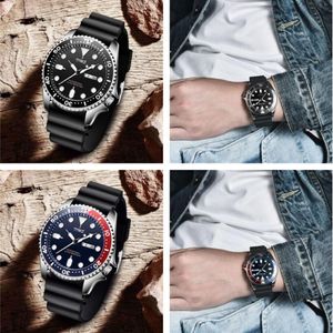 Hot Men Quartz Watch Luxury Silicone Strap Gear Ring Down Mens Business Watchs 41 mm Horloge masculine en acier inoxydable Prospex Military Sports 248V