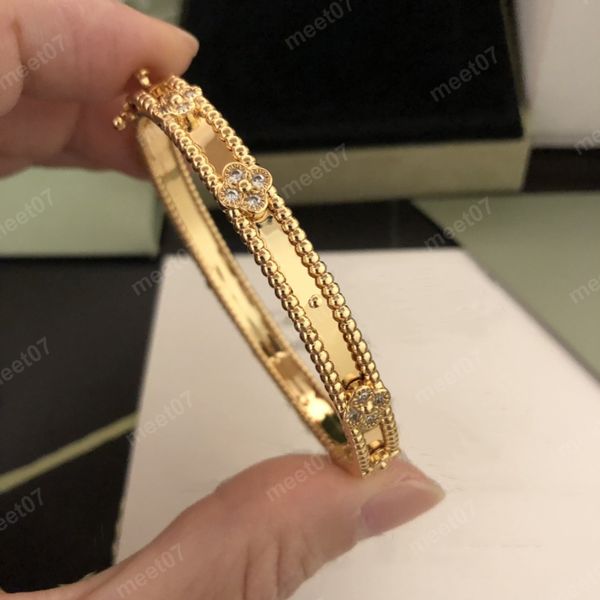Hot Narrow trèfles diamant bracelet designer 4 feuille fleur modifs articulé bracelet jonc