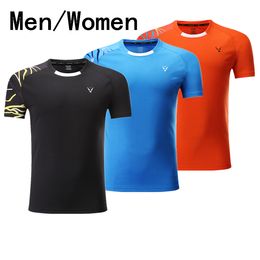 Hot, new badminton tennis dress / man / woman short sleeved summer ventilation speed dry table tennis sports clothing