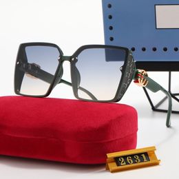 Oversize dameszonnebril 2631S heldergroen rood vierkant frame zonnebril voor dames zomerstijl topkwaliteit anti-ultraviolet retro schildlensplaat wordt geleverd met doos