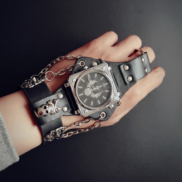 Nouveaux hommes chauds Punk crâne Bracelet en cuir noir montres-bracelets avec 50mm large bande grand cadran montre heures pour hommes Relogio Masculino