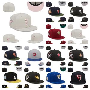 Hot Date Designer Chapeaux ajustés Baseball Snapbacks Chapeau plat Toute l'équipe Logo Casquettes de basket-ball brodées réglables Sports de plein air Bonnets Casquette en maille avec étiquette originale