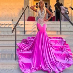 Hot Pink Veet Mermaid Prom -jurken voor Afrikaanse vrouwen glitter kristallen kralen zwarte meisjes Long Aso Ebi Plus Size Evening Ocn -jurken 0415