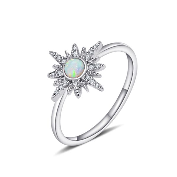 Hot S925 Sterling Silver Australian Gem Set Diamond Ring European and American Simple Star opal Bague pour femme