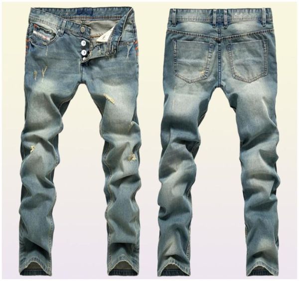 Gran venta ! 2018 Agujero de hombre en jeans azul claro velocidad nostálgica venta a través de pantalones de comercio exterior modelo de detonación de vaquero recto2290528