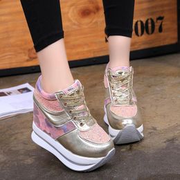 Hot koop-herfst vrouwen wiggen schoenen hoge top mode vrouwen casual schoenen vrouwelijke hoogte toenemende platform vrouwen sneakers