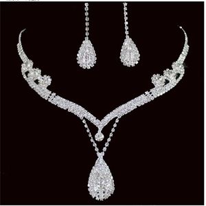 Offre spéciale bijoux de mariée 3 pièces collier boucles d'oreilles accessoires en cristal griffe chaîne diamant en Stock expédition rapide de haute qualité
