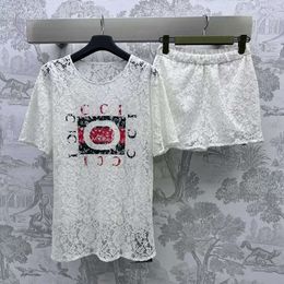 Hot Sale Designer Lace Women Pak zomer 2024 kanten borduurbrief bedrukte korte mouw T -shirts Linning T -stukken casual shorts sets voor dames FZ2405271
