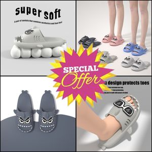 Hete verkoop designer haai slippers zomer sliders heren dames regenboog slides roze blauw grijs geheugen sandalen zacht dik kussen slipper cloud slide indoor schoenen uitverkoop