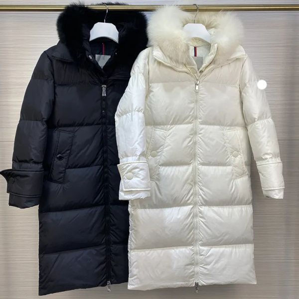 Vente chaude Designer Femmes Doudounes Badges Brodés Manteau D'hiver Long Col De Fourrure De Renard Femmes Manteaux D'hiver