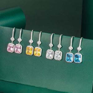 Nouveaux boucles d'oreilles pendantes de luxe pour dames incrustées de zircon cubique étincelant montrent votre charme unique bijoux de mode
