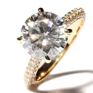 Offre spéciale Fashional 14 K or jaune Halo Moissanite bague de fiançailles diamant pour femme