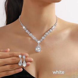 Offre spéciale plein diamant grande goutte d'eau cristal couleur bleu vert collier boucle d'oreille ensemble bijoux deux pièces ensemble