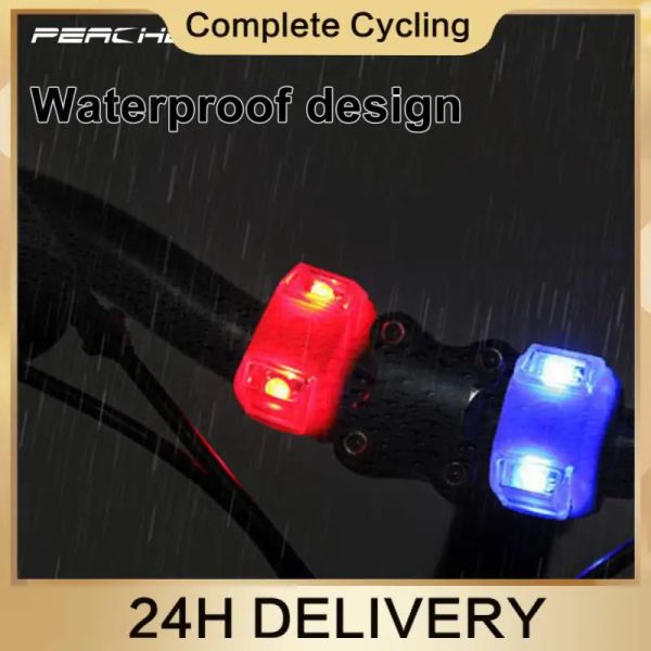 Venta caliente LED Silicona Bicicleta Conjunto de luz trasera trasera impermeable MTB Ciclismo de bicicleta de montaña Lámpara de advertencia