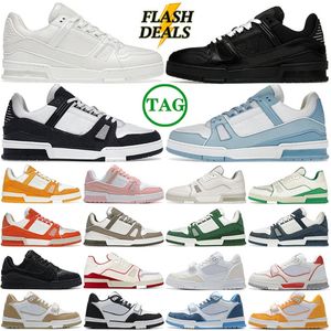 2024 Hombres Mujeres zapatos de diseño zapatillas zapatillas de zapatillas bajos blancos blancos azul azul marino marina verde color verde amarillo rosado marrón hombre de moda tenis al aire libre caminar