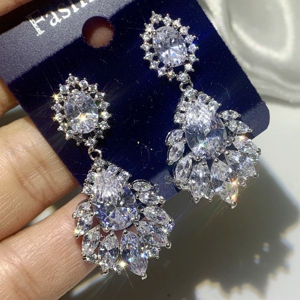 Venta caliente joyería de lujo 925 plata esterlina gota de agua topacio blanco CZ diamante corona pendiente fiesta mujeres boda nupcial cuelga pendientes regalo