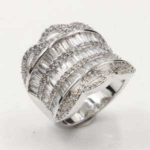 Vente chaude Bijoux De Luxe Réel 925 En Argent Sterling Princesse Cut Blanc Topaze CZ Diamant Largeur Bague Femmes Bague De Mariage Bague Pour Les Amoureux