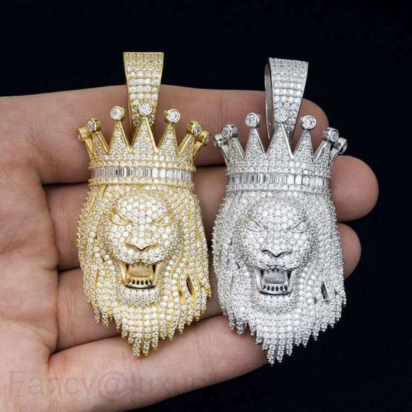 Offre spéciale hommes bijoux tête de Lion couronne Hip Hop pendentif Moissanite Zircon Lion 925 argent glacé pendentif