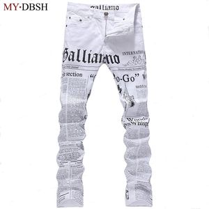 Mens John Males Galliano Top Kwaliteit Punk Rock Nightclub DS DJ Spaper Printed Pattern Slim Jeans Motorcycle Jeans 201111