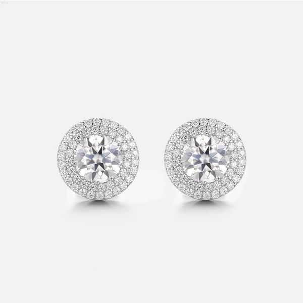 Vente chaude Clous de perçage d'oreille en diamant minimalistes pour femmes disponibles au prix de gros depuis l'Inde