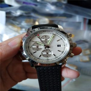 Hot Sale New Fashion Man kijkt mannelijke klok mechanisch horloge automatisch roestvrijstalen polshorloge rubberen band 542 297V