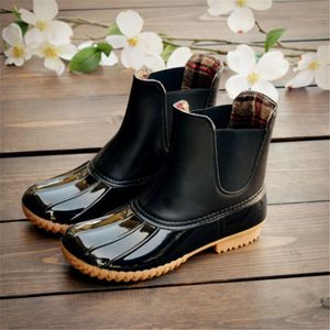 Vente chaude-oots nouvelles bottes d'hiver fille chaussures bottines Pvc adultes sans lacet imperméable respirant chaussures de pluie