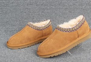 Venta caliente-oots Mujer Hombre Botas de invierno clásicas Botas de nieve de tobillo negras Zapatos de zapatillas de invierno Explosiones Tamaño 35-43