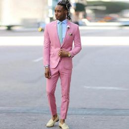 Venta caliente Pink Slim Fit Trajes para hombre Novios de boda Esmoquin con solapa en pico Blazer formal Barato Un botón Traje de fiesta Chaqueta Pantalones