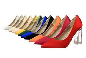 Venta caliente-Tamaño grande 34 a 40 41 42 43 Tacones altos atractivos bombas puntiagudas zapatos de satén coloridos caramelo 12 colores zapatos de diseñador de mujer