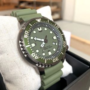 Vente chaude Relojes Montre Luxe Citizens Original Promaster Eco Drive Men Watch Green Dial Date Watches Designer de haute qualité Mentide Luxury Watch Dhgate Nouveau