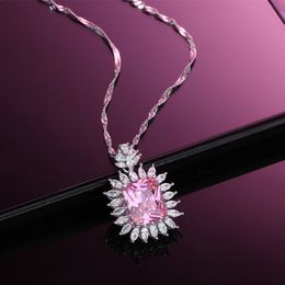 Collier avec pendentif en cristal rose Radian en argent Sterling S925, diamant à haute teneur en carbone, cadeau de fête, bijoux de luxe légers de célébrité, offre spéciale