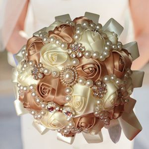 Ivory Silk Satin Rose Wedding Flower Bouquets Multi Paars Royal Blue Bridal Wedding Flowers voor bruidsmeisje Diamond Pearls Crystal Decoration 2022