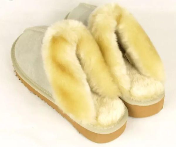 Vente chaude- Pantoufles Chaud Vache-Suède Pantoufles Hommes Femmes Pantoufle Femmes Bottes Bottes De Neige Marque Designer Intérieur Coton Pantoufles En Cuir Pantoufle