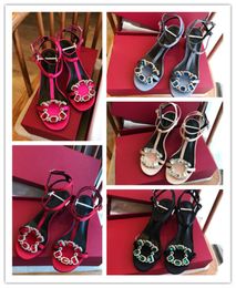 Hot koop-top kwaliteit casual damesschoenen imports stoffen match heldere diamant delicate charme damesmode kitten hakken sandalen