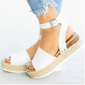 Vente chaude-chaussures compensées pour femmes talons hauts sandales chaussures d'été plate-forme sandales 2019 grande taille