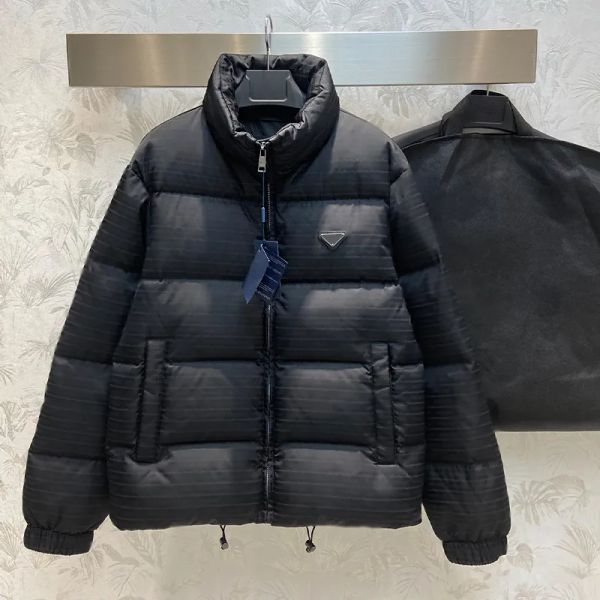 Venta caliente de invierno para hombre chaqueta Parkas abrigos gruesos diseñador de moda chaquetas acolchadas para mujer con estampado oscuro abrigo con cuello de soporte prendas de vestir exteriores