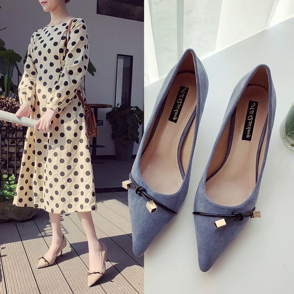 Vente chaude Femmes Metalic Shoes Work Robe Sandals professionnels Lambe Gold Lace Up Talons Slip Om Pumps Points 2019 All-Match Shallow