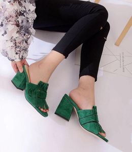 Hot koop-dames dikke hak sandalen bodem sandalen groene korte hakken meisjes mode zwarte schoenen 9 # T02