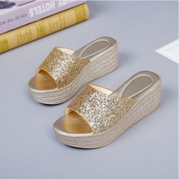 Hot Sale-Dames Schoenen Vrouw Zomer Slippers Vrouwelijke Dikke Bodemplatform Flip Flops Rhinestone Wedge Hak Patchwork Casual Schoenen Grapara