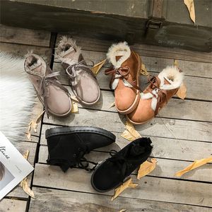 Venta caliente-Mujeres más cálidas Senderismo Plantilla de felpa Botas para la nieve Moda Tacón plano Botas de cabeza redonda con cordones Cálido sobre el borde Zapatos de invierno de felpa corta