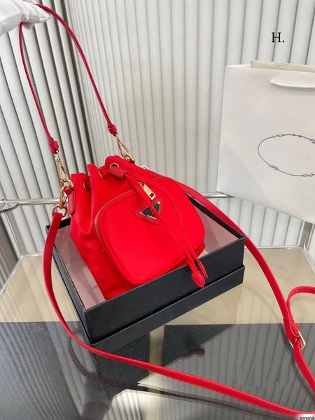 Ventes chaudes A ++ qualité nouvelle luxuryi designera femmes sacs à bandoulière rouges Tweed vieux sac seau à fleurs célèbre sacs à main à cordon sac à main Cross Body