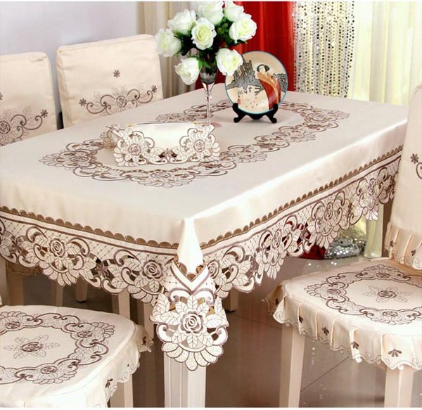 Ventes chaudes Europe Polyester Nappe Brodée Nappe Carrée Florale Maison Hôtel Table De Mariage Couverture Décorative toalha de mesa